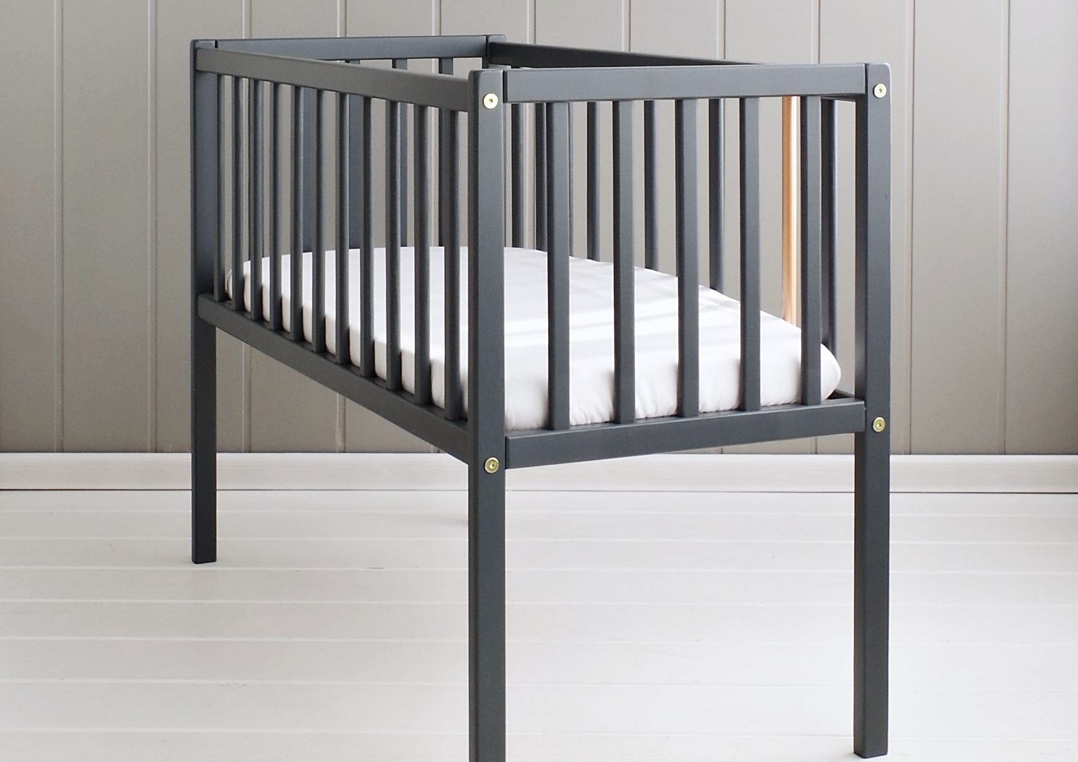 Woodies Stardust Crib - Anthracite - second chance, like new  - Hola BB
