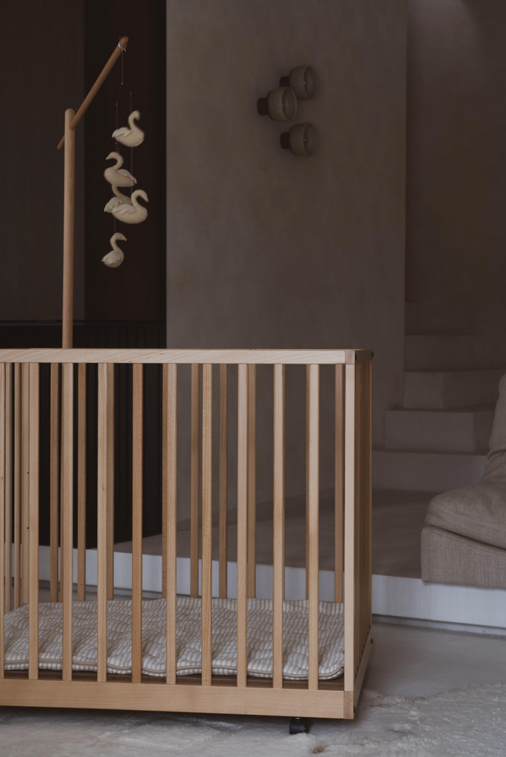 Parque infantil "Mori"