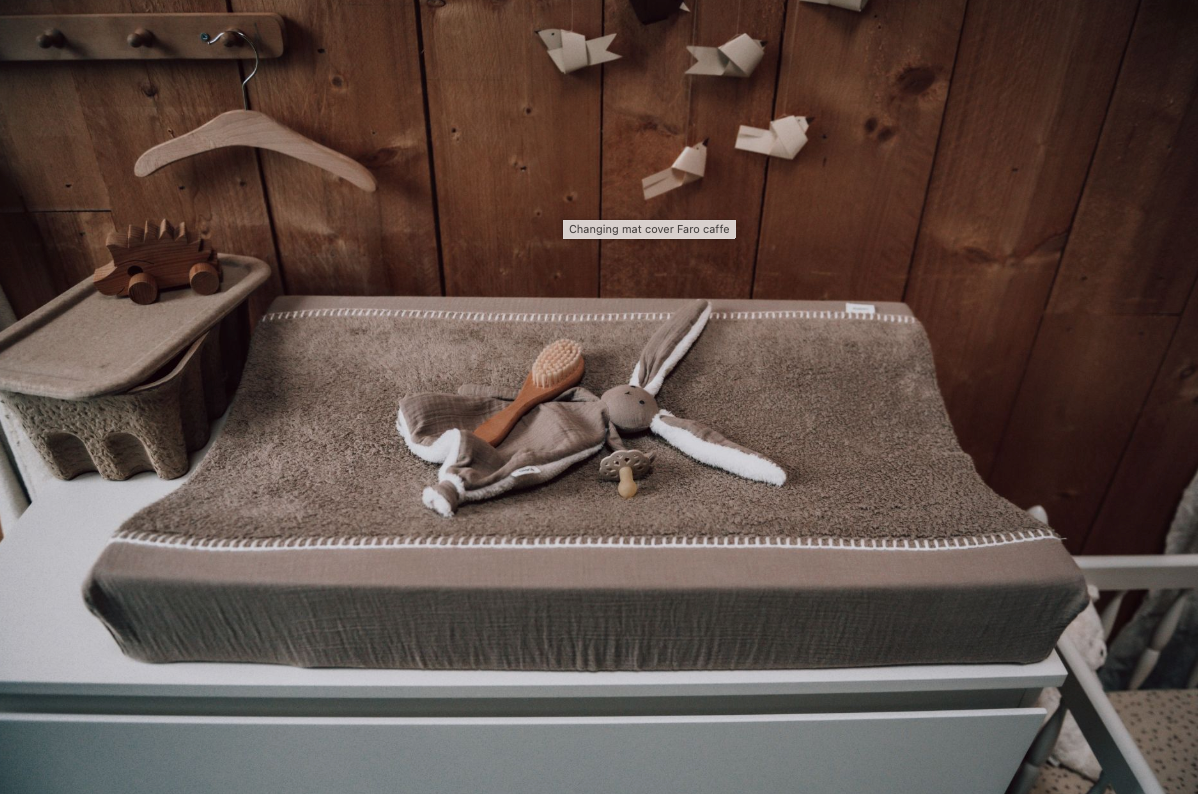 غطاء وسادة تغيير الحفاضات فارو