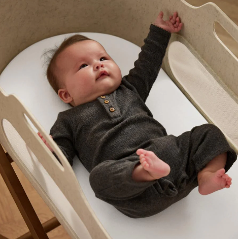 طقم ملايات ملائمة فاخرة (2 قطعة) - لسلة موسى وسرير محمول للأطفال