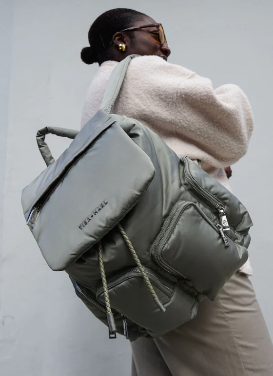 حقيبة ظهر ألتو لتغيير الحفاضات