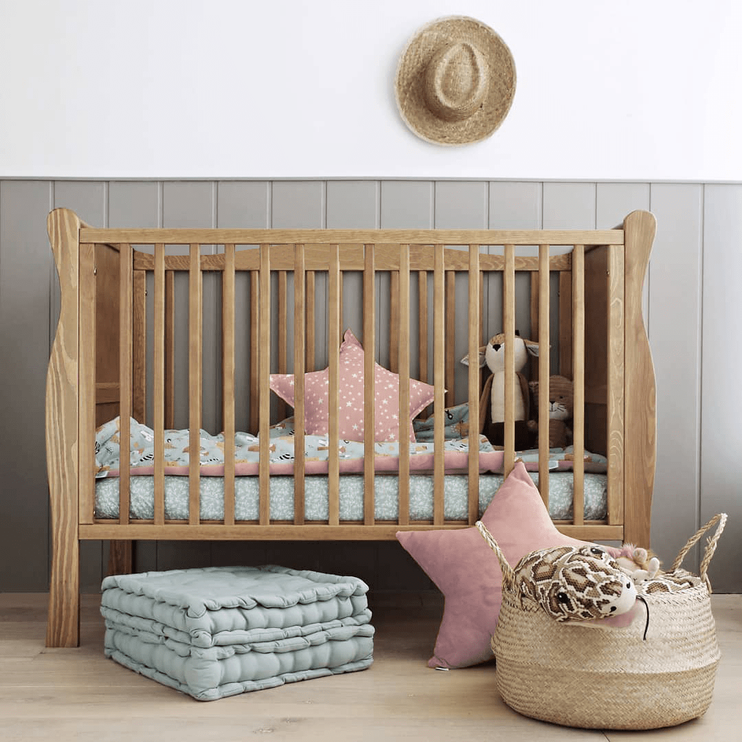 Woodies **Bundle offer** Woodies Noble Vintage 2 in 1 Cot Bed + Mattress + Day Bed Side (140cm)  - Hola BB